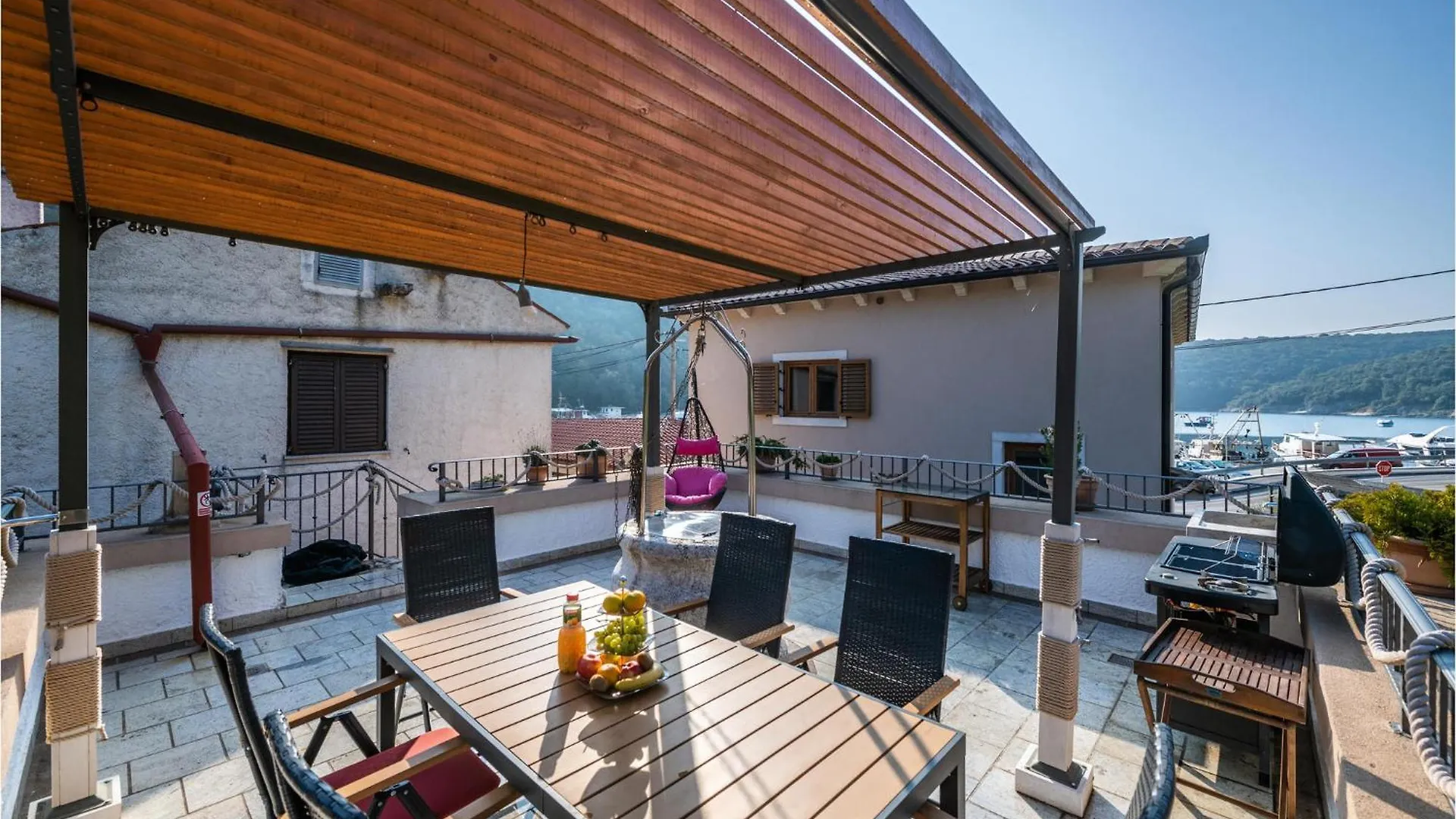Holiday home Stunning Home In Krnica With Kitchen