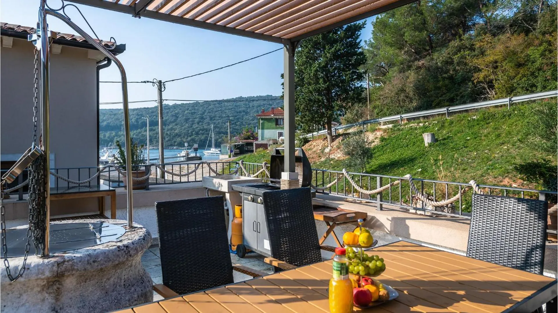 Stunning Home In Krnica With Kitchen 0*,