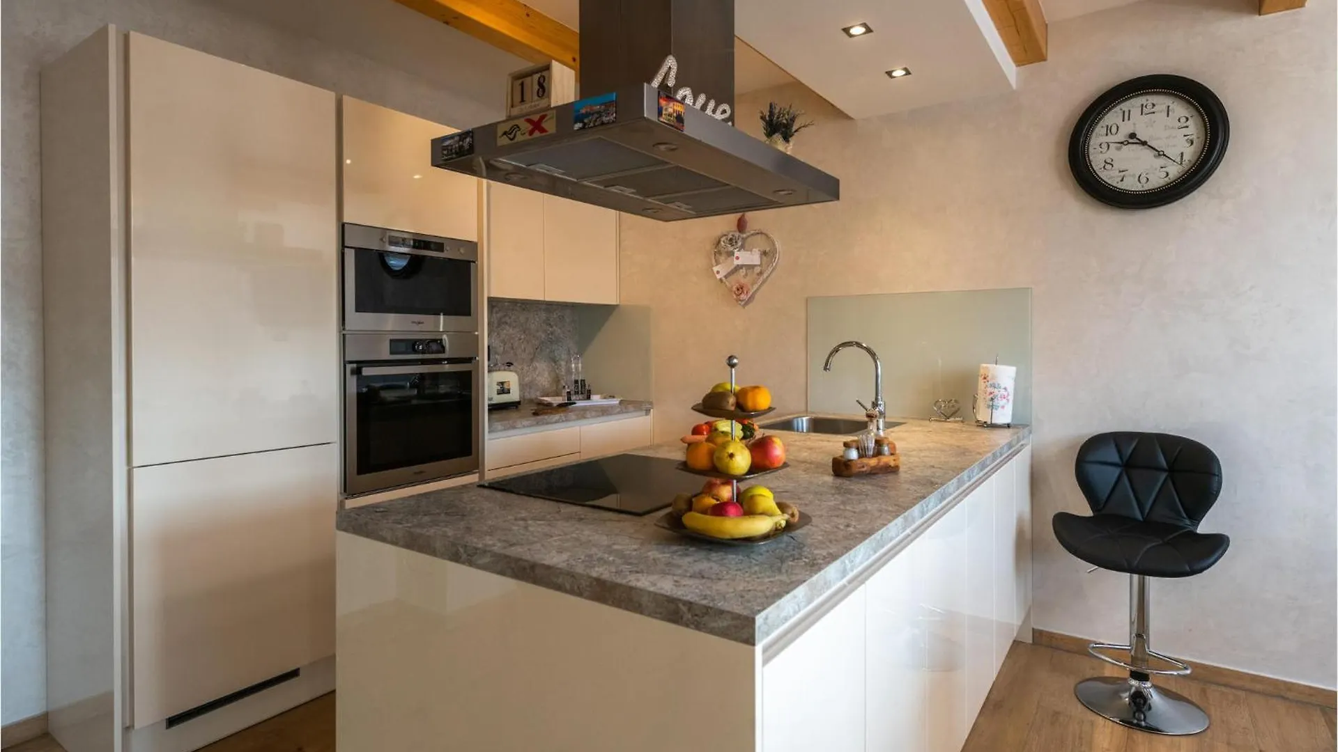 Stunning Home In Krnica With Kitchen Croatia